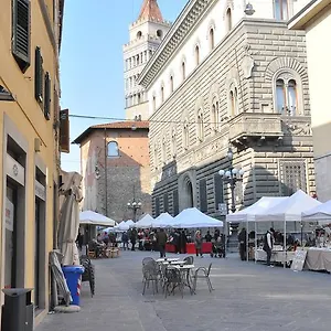 Alojamento de Acomodação e Pequeno-almoço Al Canto Del Cavour, Pistoia